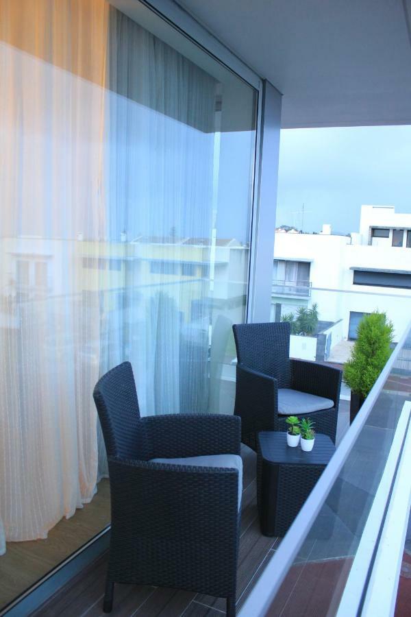 Casa Do Kiko Apartment ปอนตาเดลกาดา ภายนอก รูปภาพ